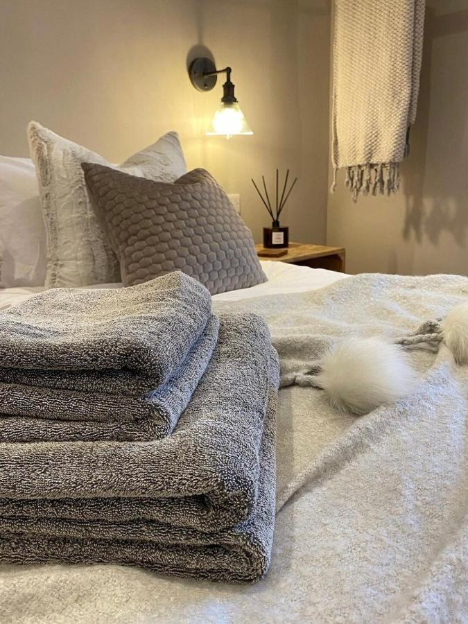 הוילה אומה The Hideaway Retreat מראה חיצוני תמונה