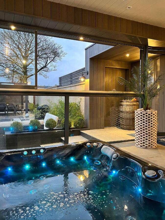 הוילה אומה The Hideaway Retreat מראה חיצוני תמונה