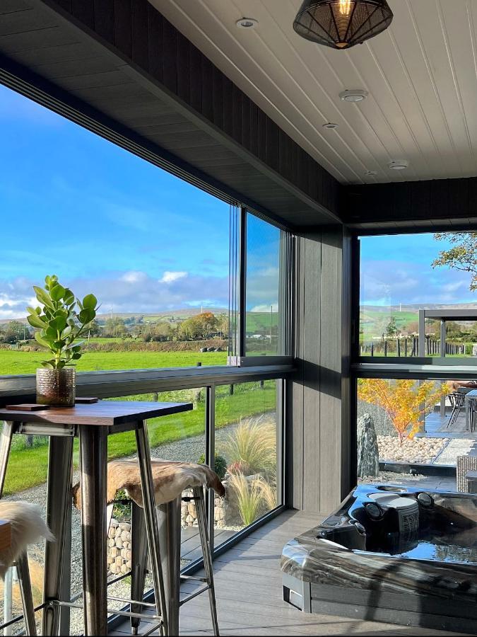 הוילה אומה The Hideaway Retreat מראה חיצוני תמונה